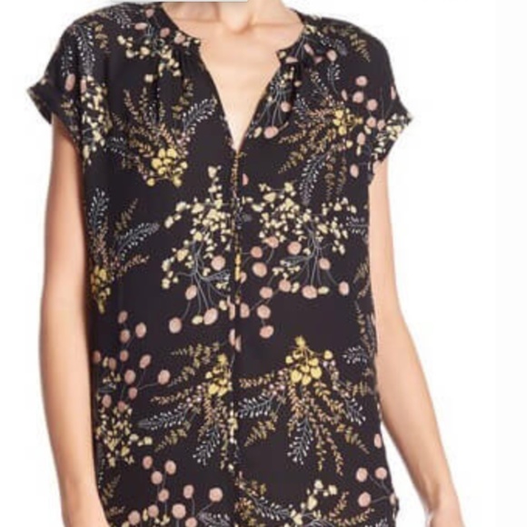 Philosophy Tops - Philosophy Short Sleeve Floral Blouse Size M